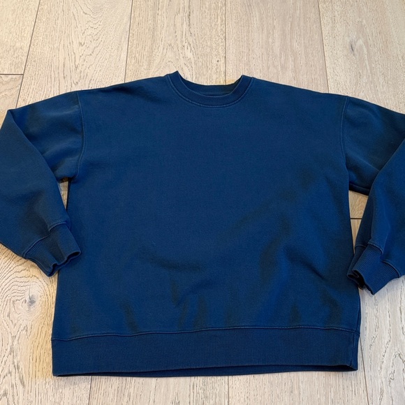 Topman Oversized Crew Neck Sweatshirt in Size Small - Picture 3 of 10